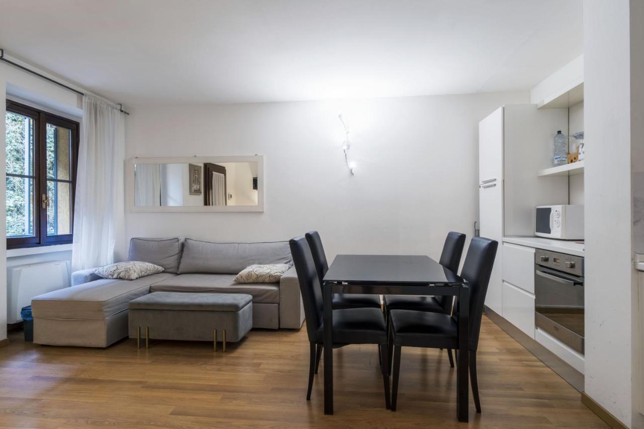 Cozy & Comfy Apt In Navigli Area Milano Exterior foto